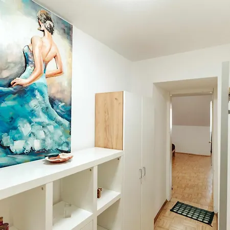 Lilians Cosy Jako 3a * Graz